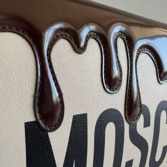 SS22 MOSCHINO Couture Chocolate Dripping Wristlet Handbag  Clutch Jeremy Scott - Picture 5 of 15